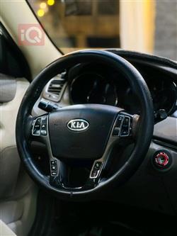 كيا كادينزا